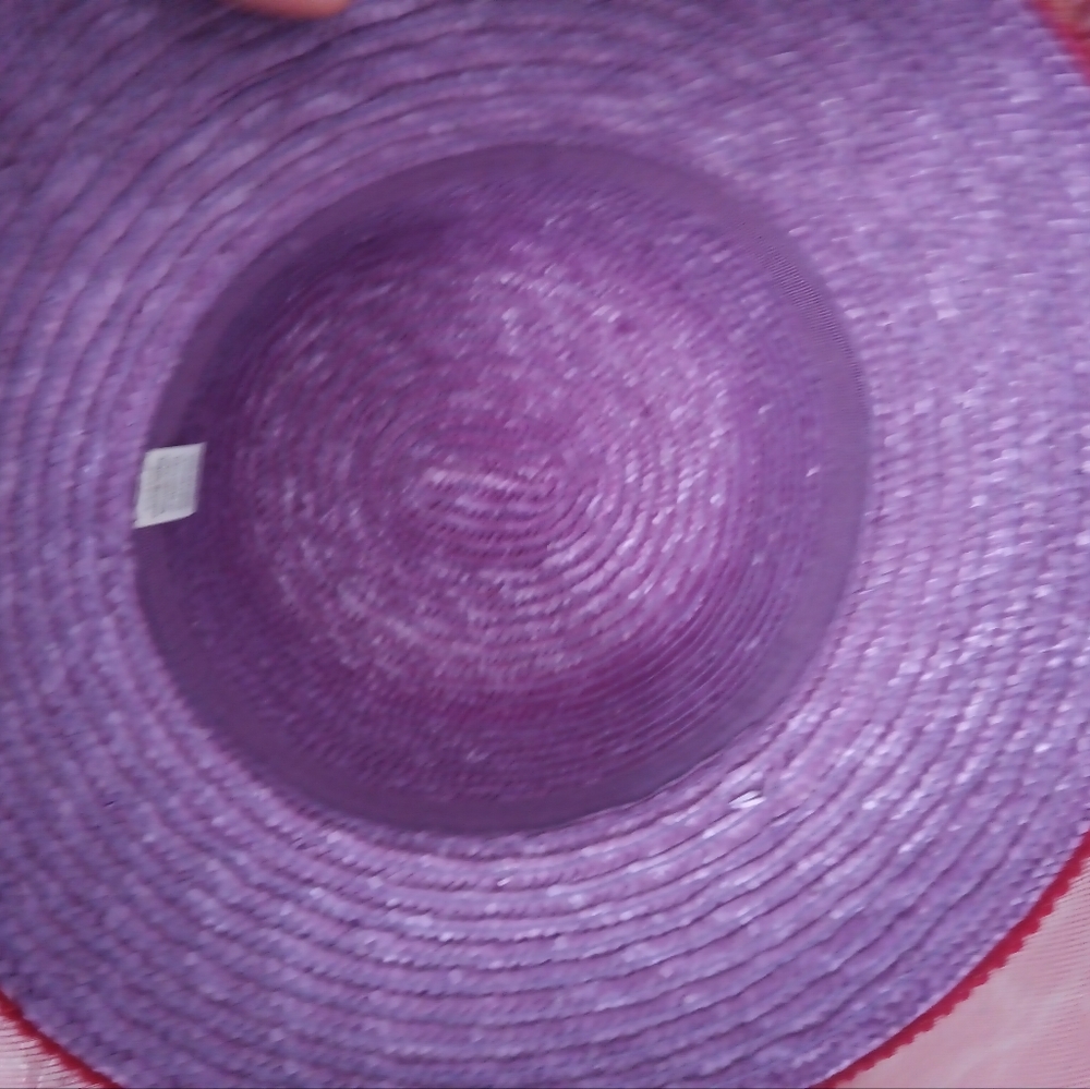 Hat - Picture 5 of 6